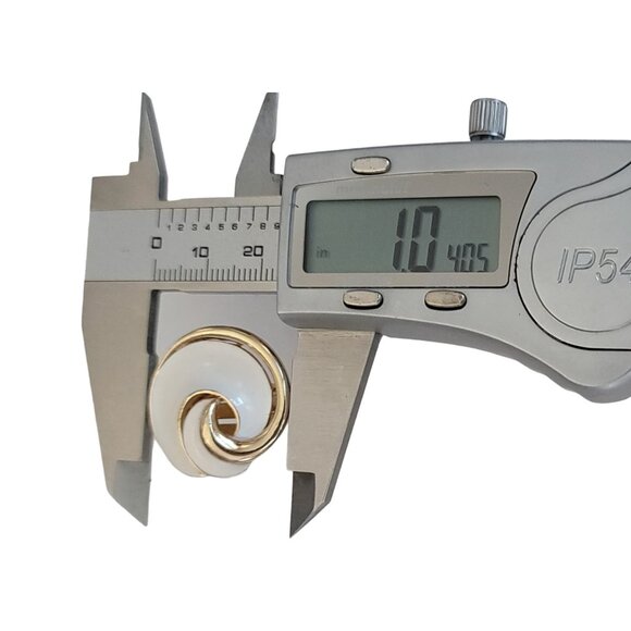 Trifari Crown Over T Gold Tone White Enamel Swirl Clip On Earrings, Signed K348 - Picture 8 of 9